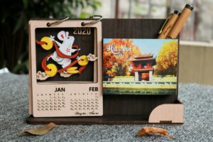 trang trí lịch để bàn